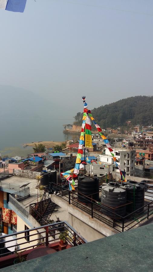 Hotel Bhadrakali Pokhara Inn Ngoại thất bức ảnh